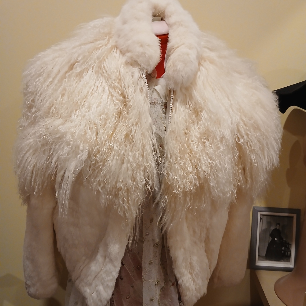 Gorgeous Cream Lamb And Fox Fur Jacket